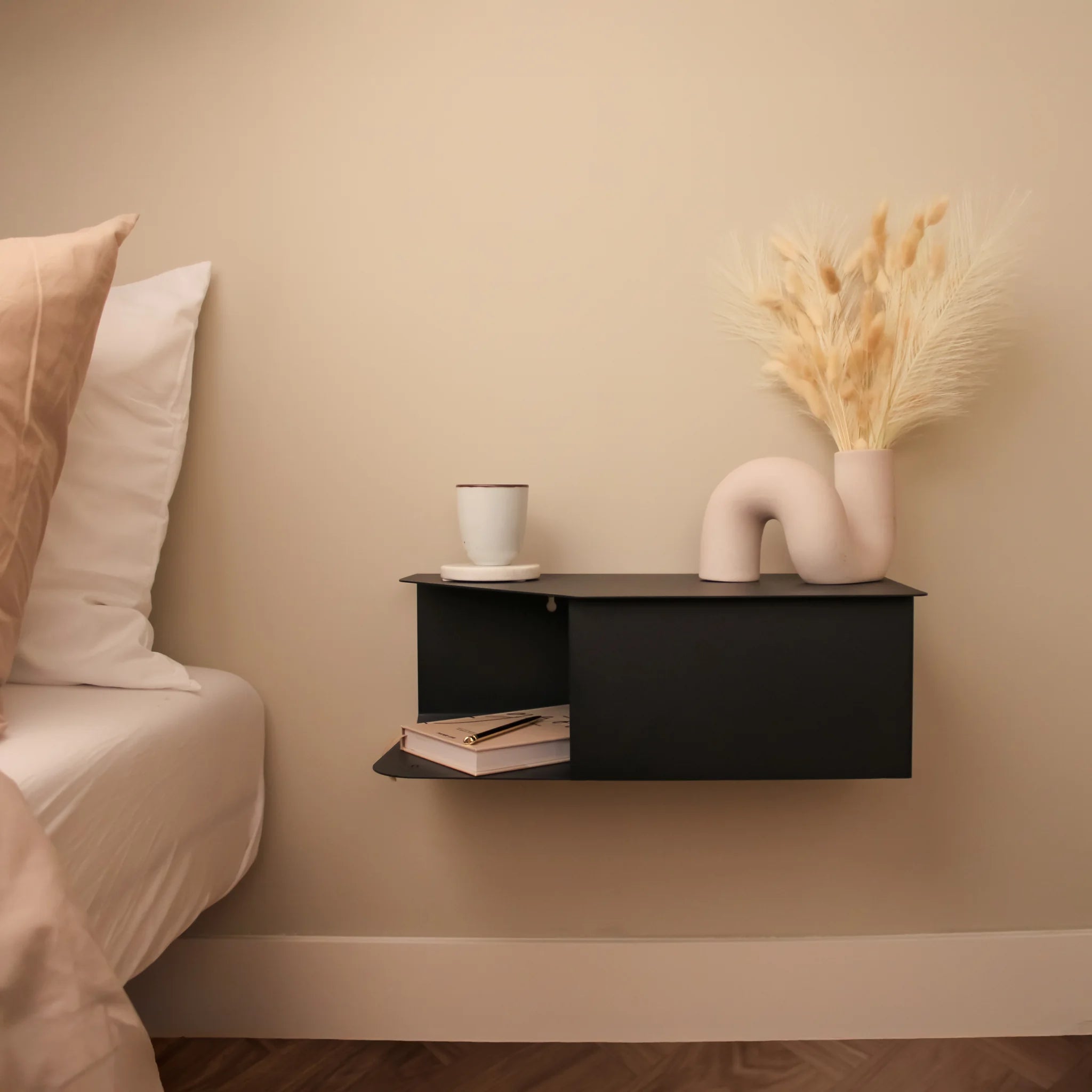 slider image slider_item_jjPTLw