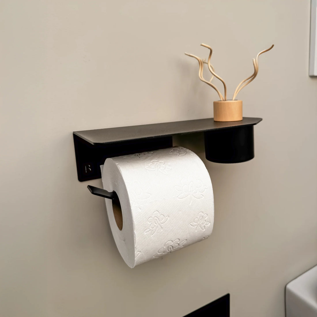 Wc rol houder avola zwart met diffuser 04